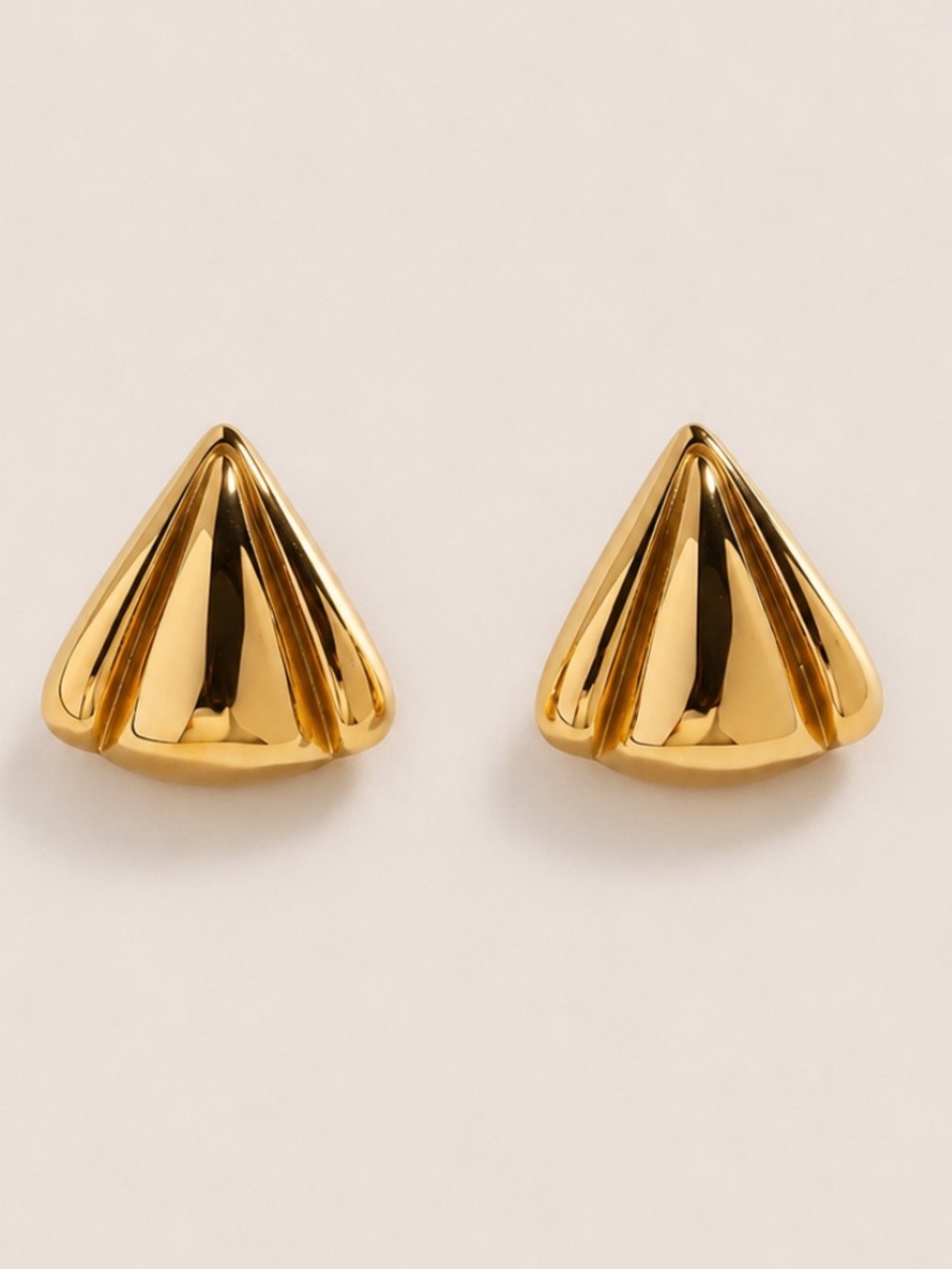 New! Preppy Classic Gold Pointelle Earrings NWOT 1012
